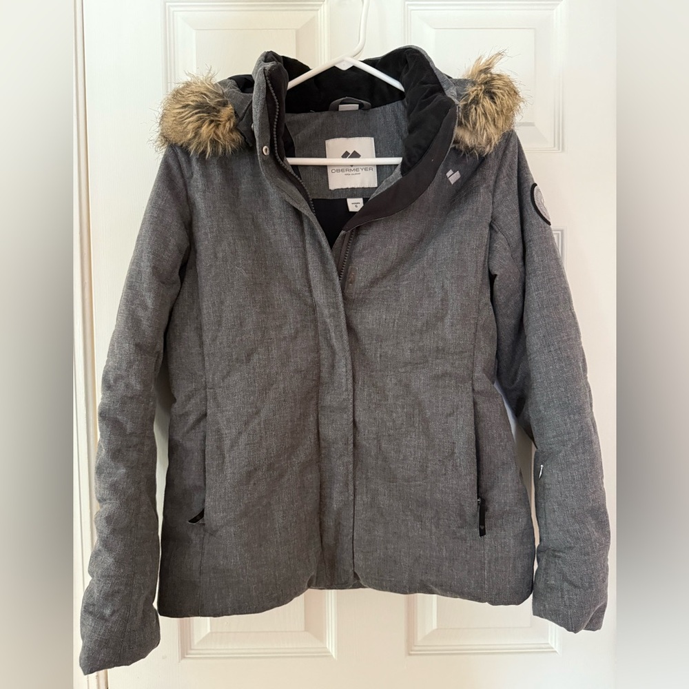 Obermeyer Ski Jacket with Fur Collar. Size 6.